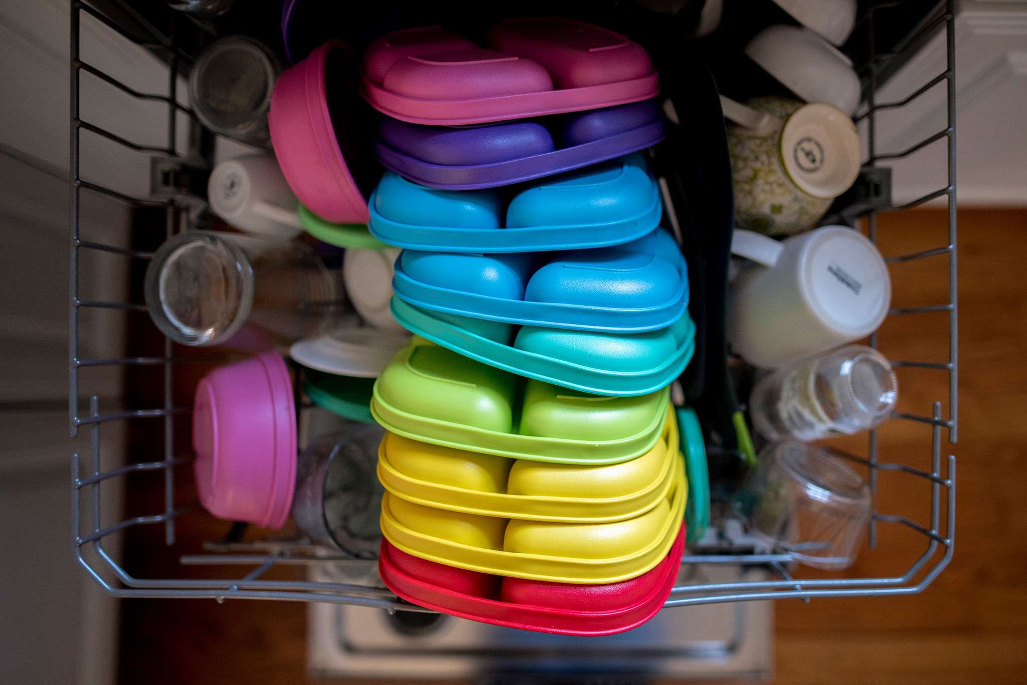 Color Theory rainbow dishes