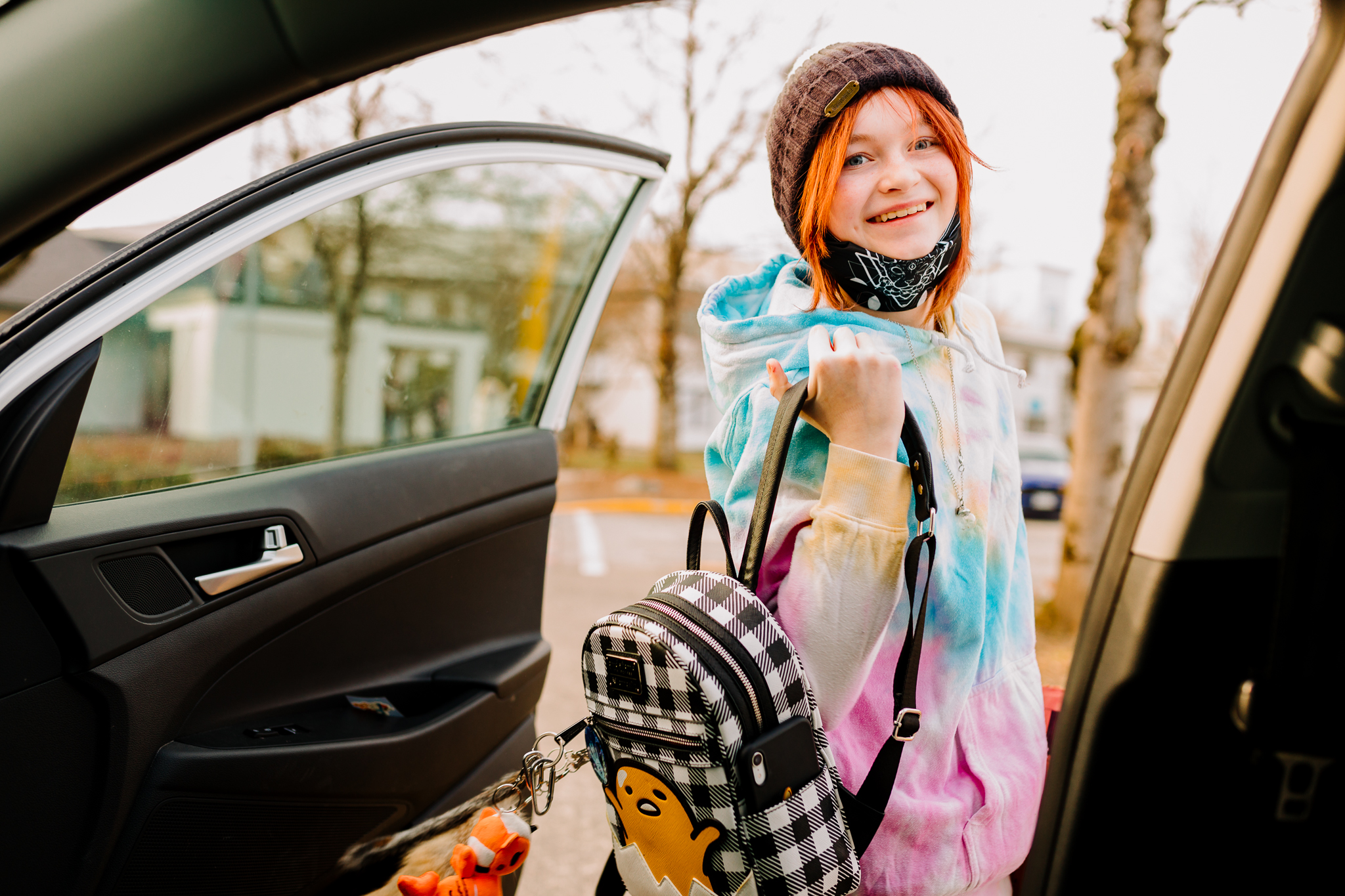 how to enhance your images with framing - girl framed by car door